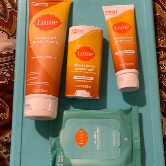 lume Skincare Lumes 4 Peace Deodorant Body Wash Whole Body